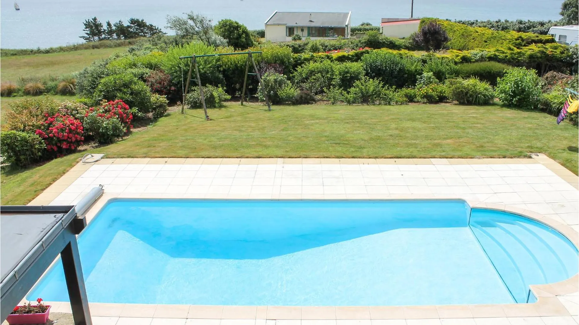 Beach Front Home In Plougonvelin 0*,  France